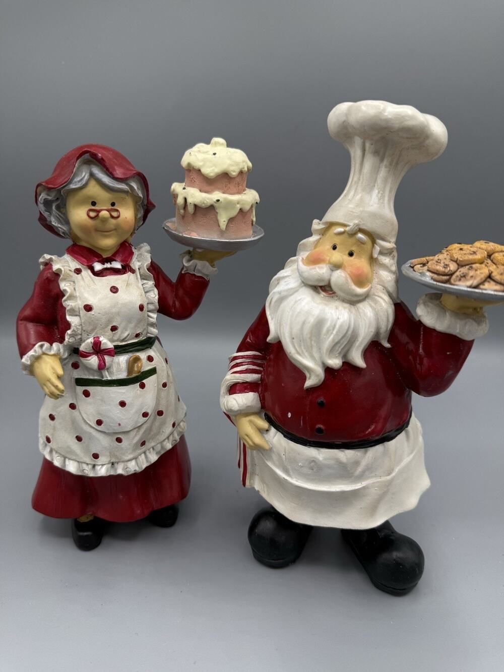 Vintage Santa Mrs Claus Baker Resin Figurines Cookie Cake Christmas Decor Set